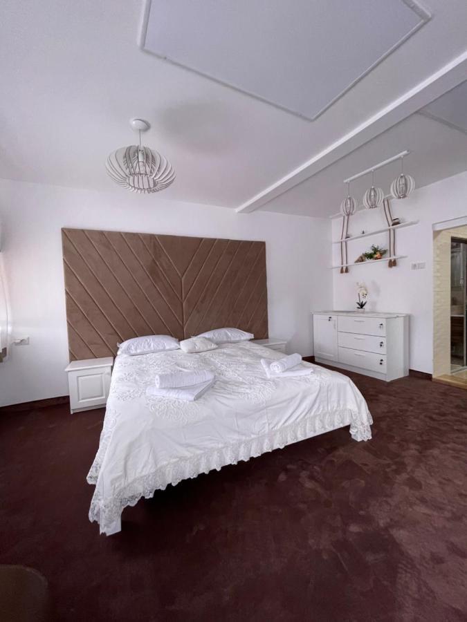 Apartelim Мэнэстиря-Гуморулуй Экстерьер фото